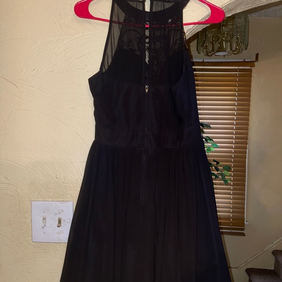 Beautiful silver and gold short dress - Picture 1 of 2